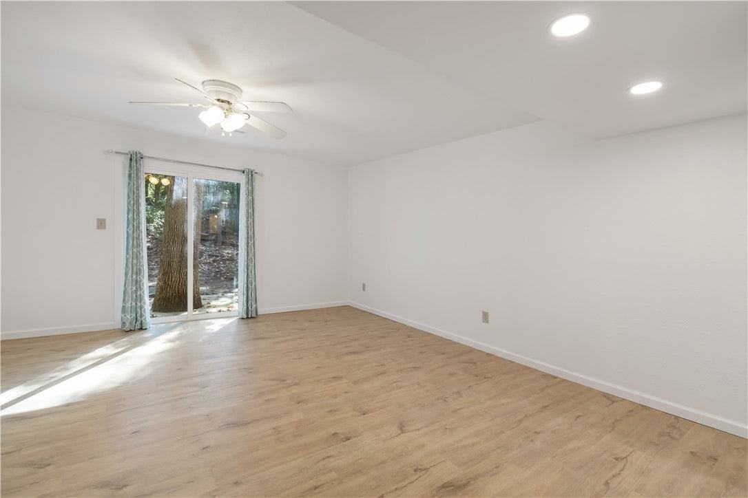 3228 N Kings Cross - Photo 3 of 25