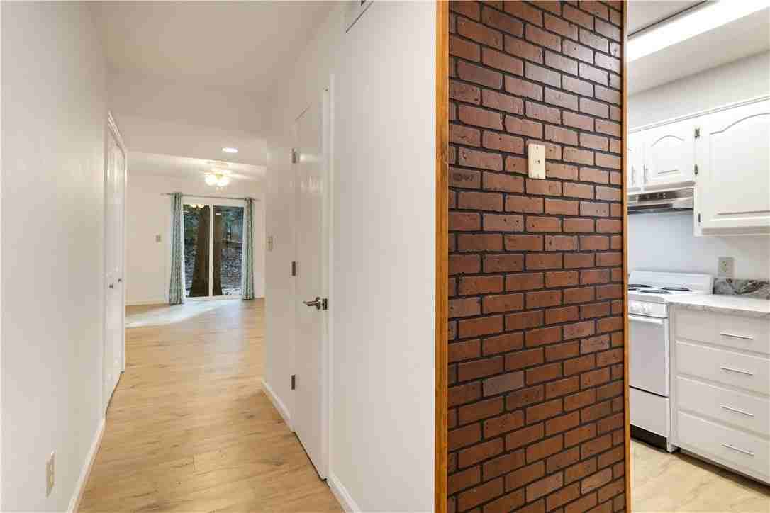 3228 N Kings Cross - Photo 4 of 25