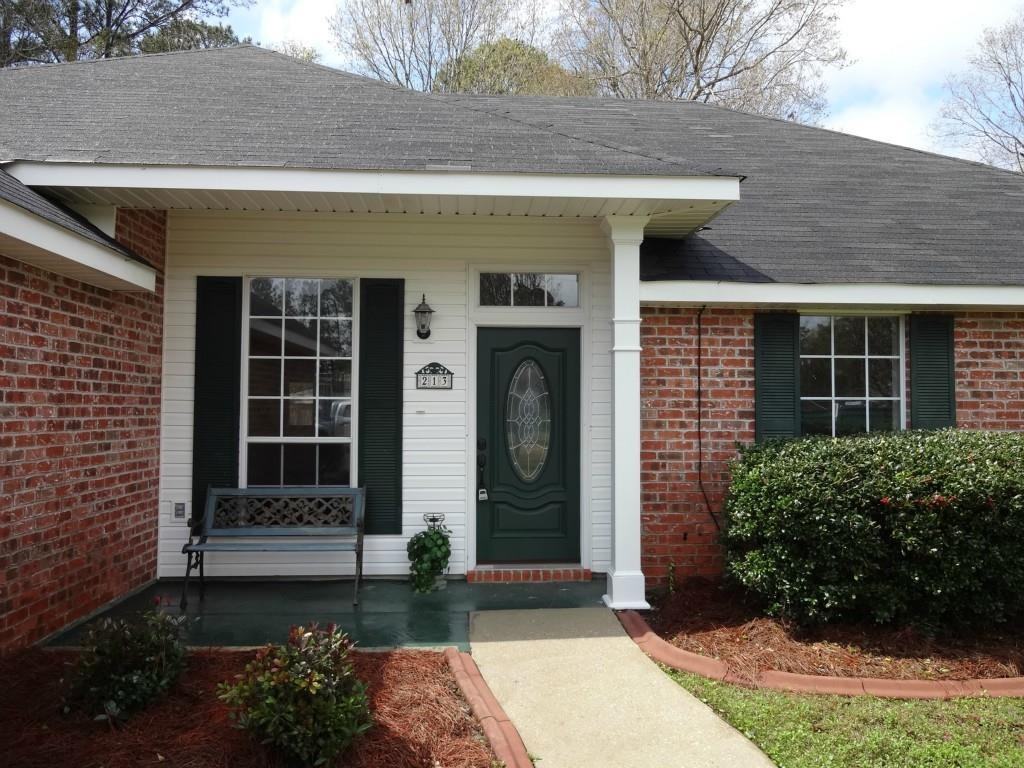 213 Skipper Dr - Photo 3 of 23