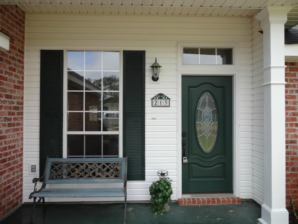 213 Skipper Dr - Photo 4 of 23