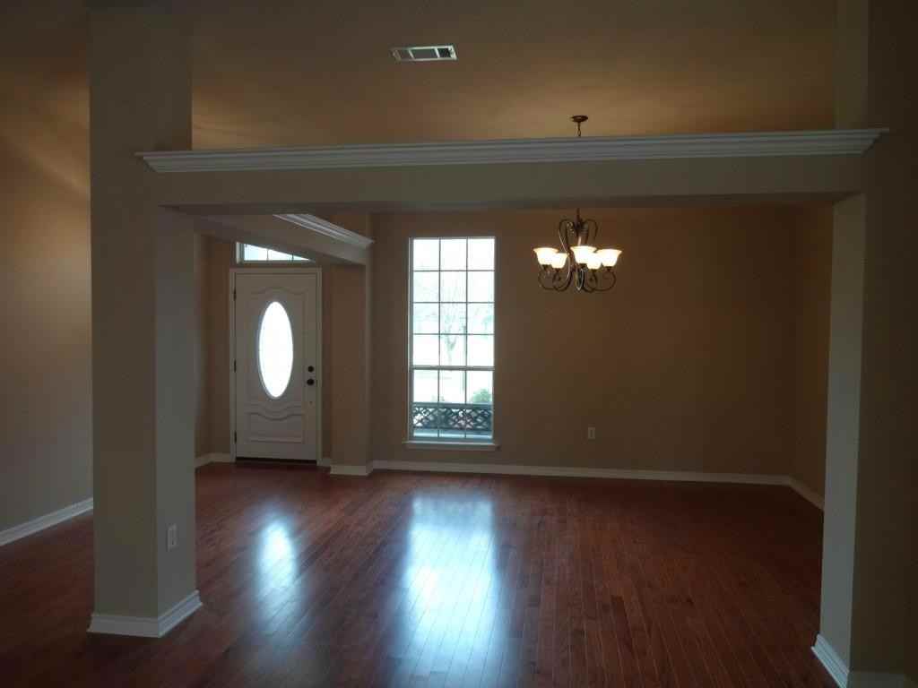 213 Skipper Dr - Photo 7 of 23