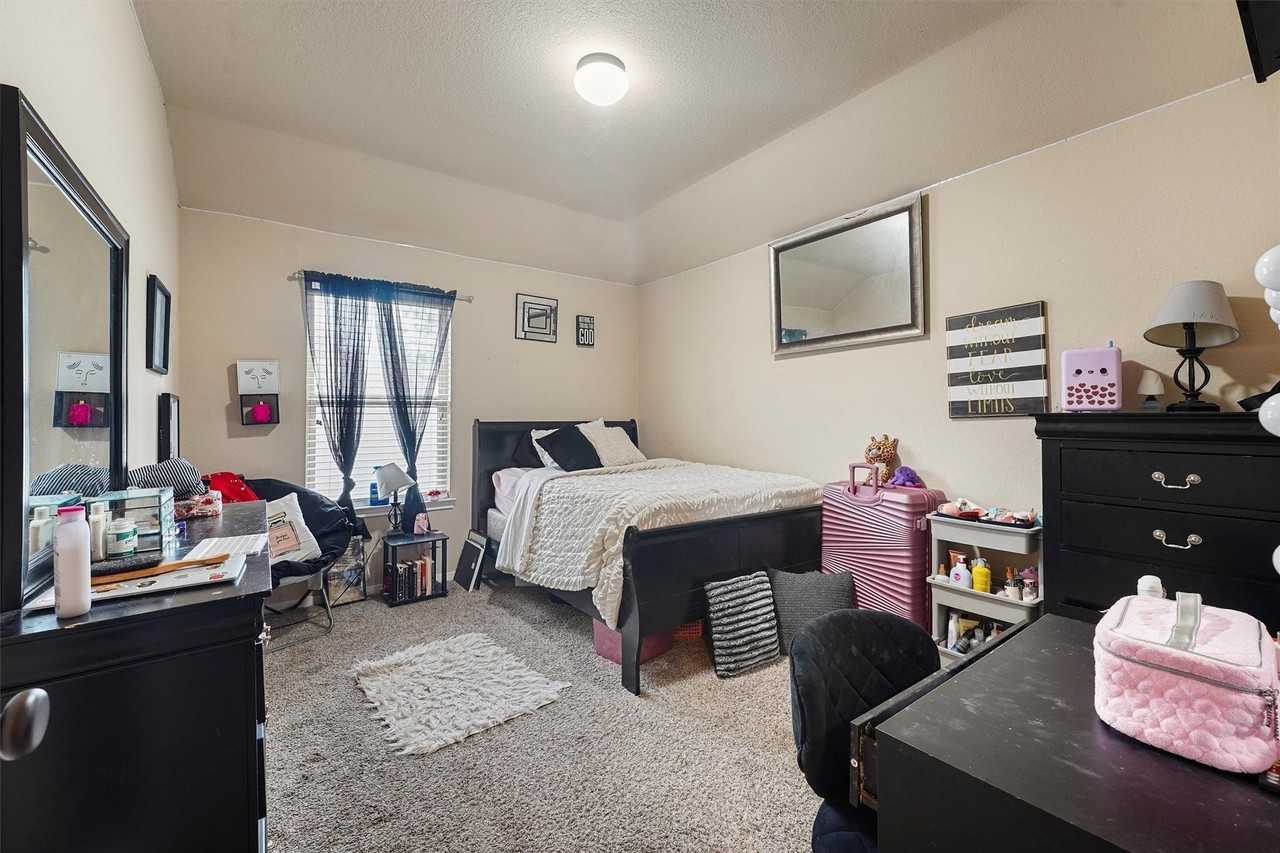 111 Quail Meadow Dr - Photo 7 of 15