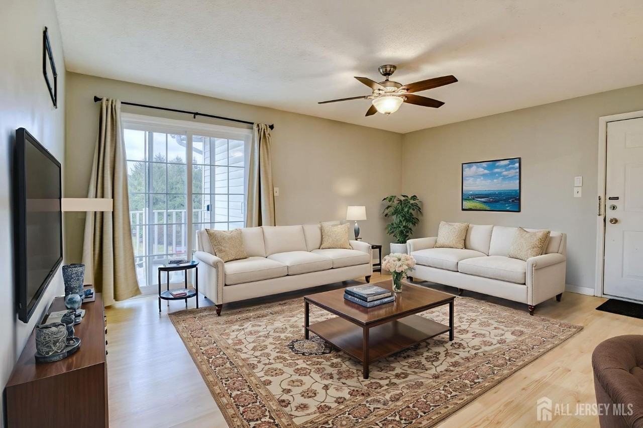 20 Pembrook Ave - Photo 4 of 20