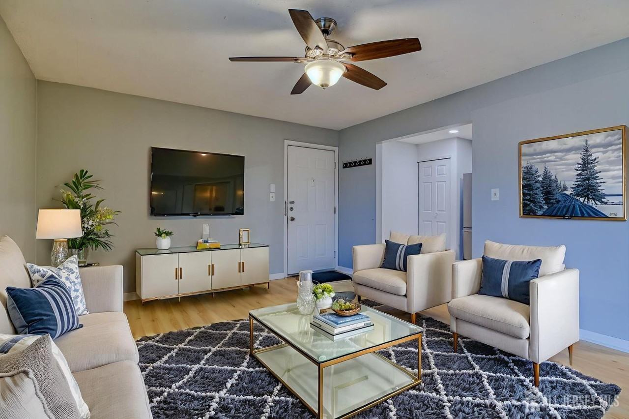 20 Pembrook Ave - Photo 6 of 20