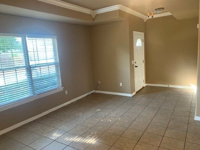 5305 Sw Remington Rd - Photo 3 of 9