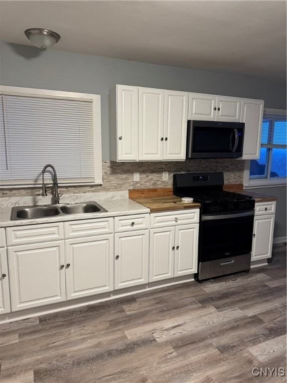 503 Boston Rd - Photo 5 of 15