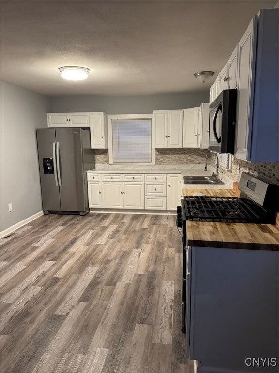 503 Boston Rd - Photo 6 of 15