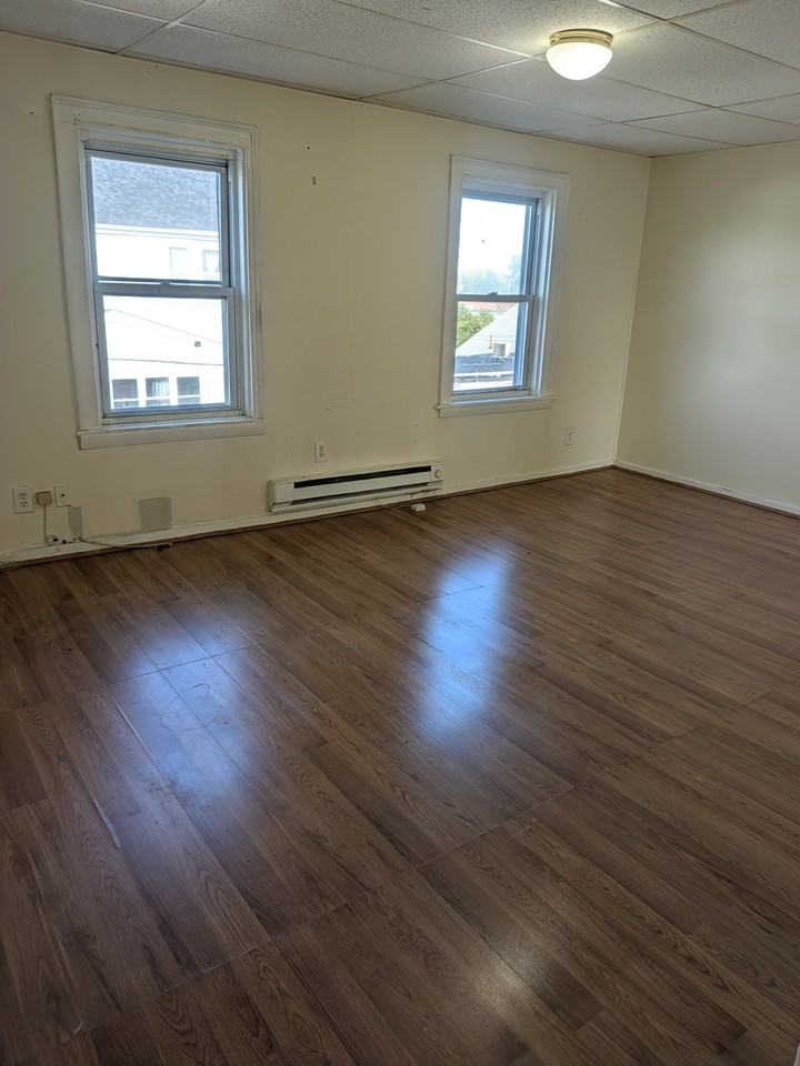 26 Linden St #2 - Photo 2 of 6