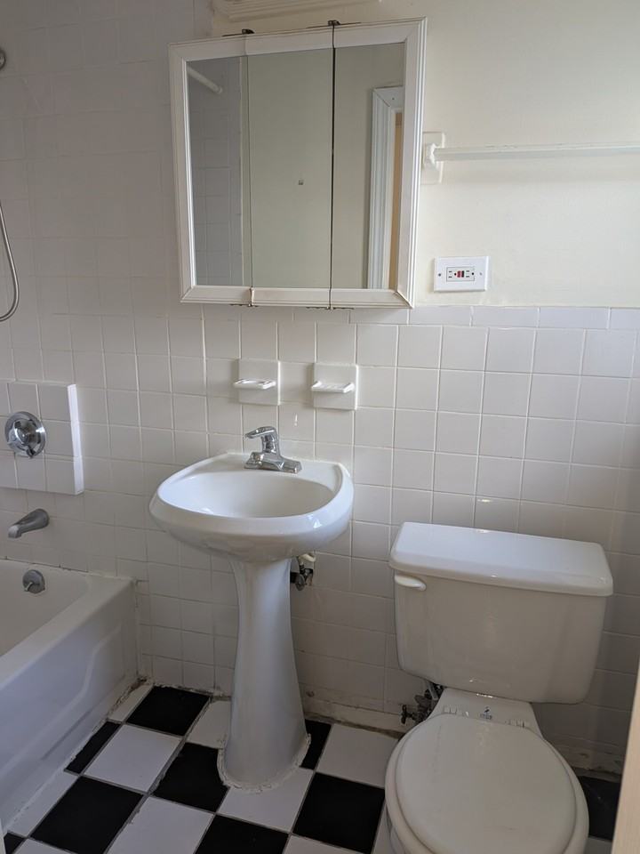 26 Linden St #2 - Photo 6 of 6