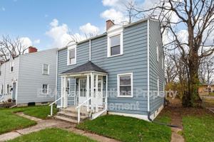 featured image of 1725 E Whittier St