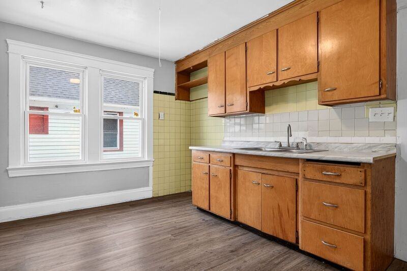 389 E 160th St - Photo 5 of 18