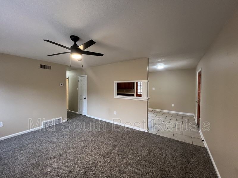 3789 Ashburn St - Photo 5 of 17