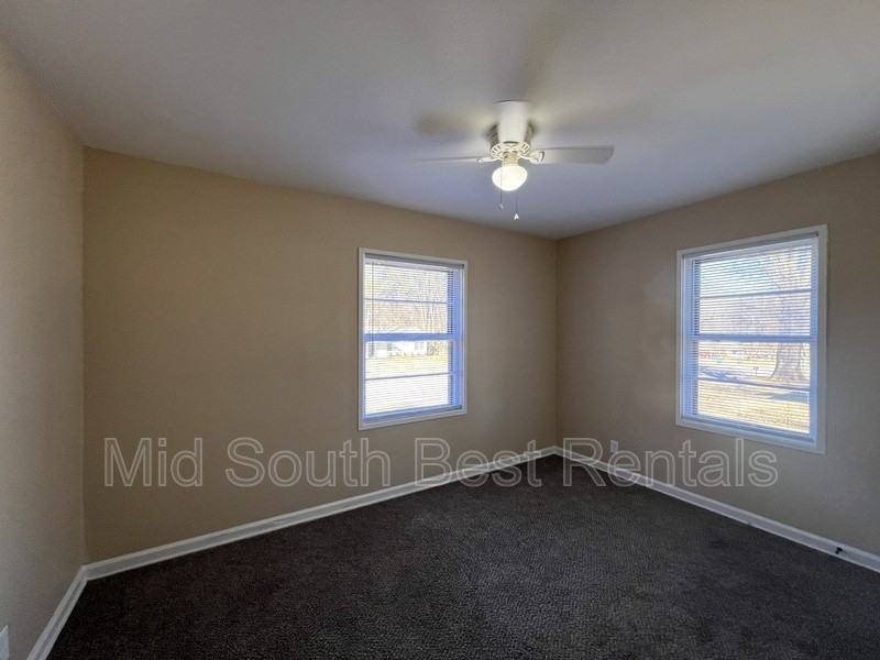 3446 Madewell St - Photo 3 of 6