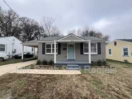 featured image of 1675 Rayner St