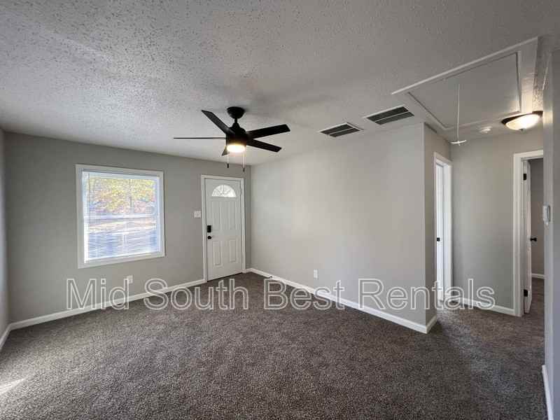 1856 Whitney Ave - Photo 2 of 16