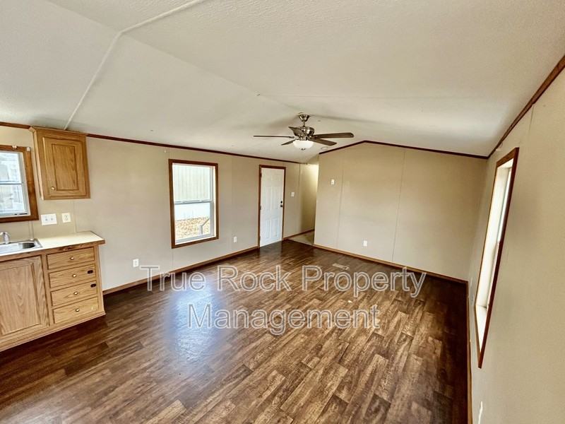 16840 County Road 3594 - Photo 2 of 9