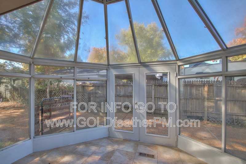 203 Wheeler Ave - Photo 2 of 33