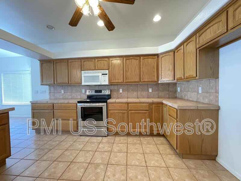 2007 Lause Bay - Photo 5 of 35