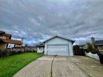 827 Crested Dr - Photo 1 of 1