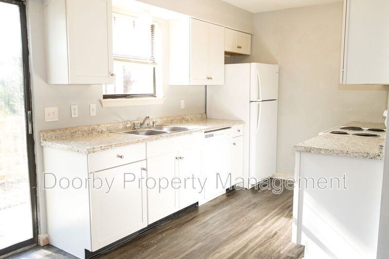 22 S Germantown Rd #B4 - Photo 4 of 10