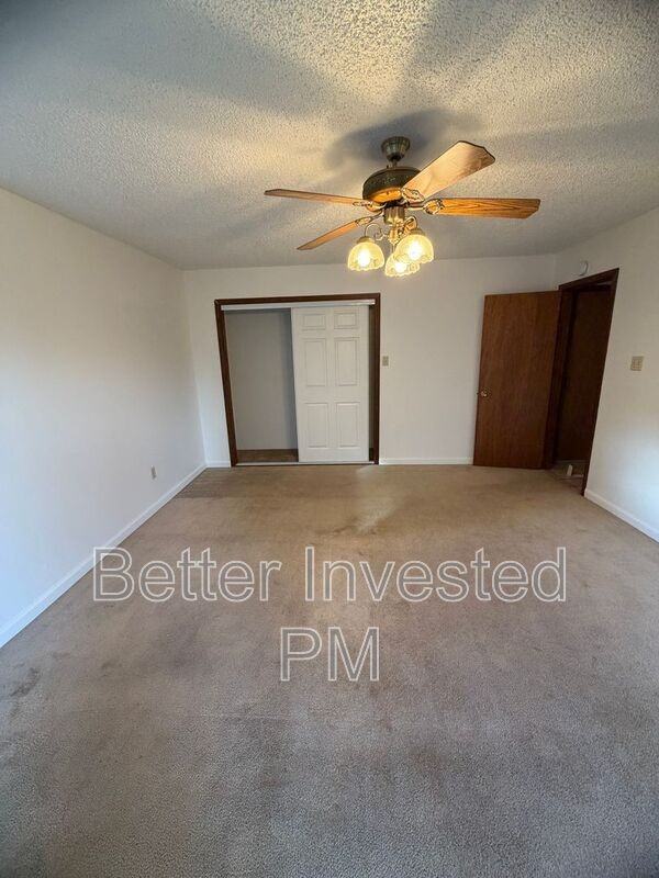 1215 Marwen Dr - Photo 5 of 27