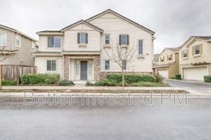 featured image of 2039 Karen Pl