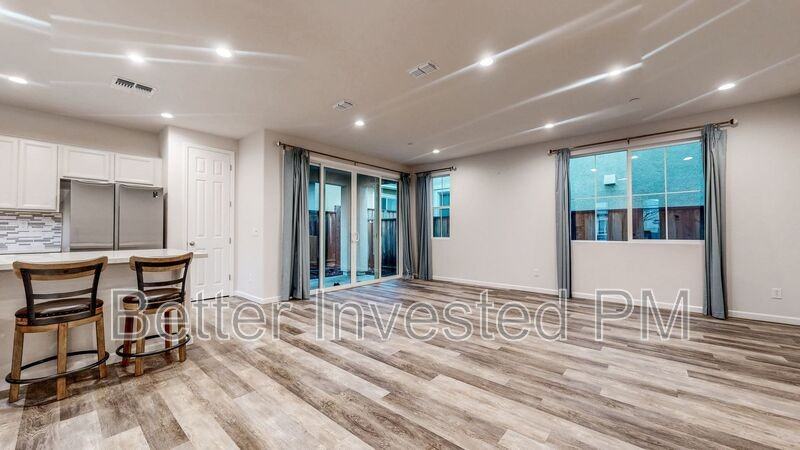 2039 Karen Pl - Photo 5 of 22