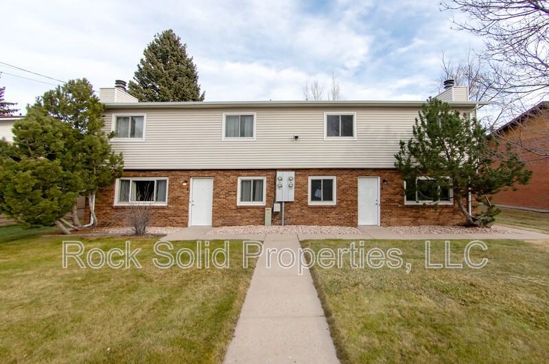 1610 Taft Ave - Photo 2 of 21