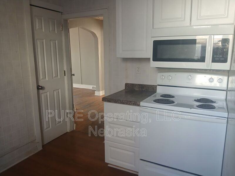 138 Grant St - Photo 4 of 15