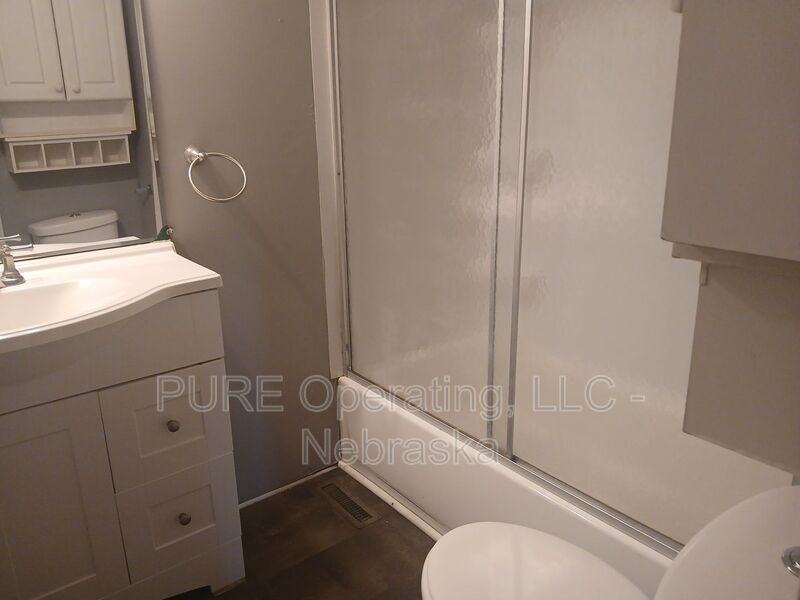 138 Grant St - Photo 5 of 15