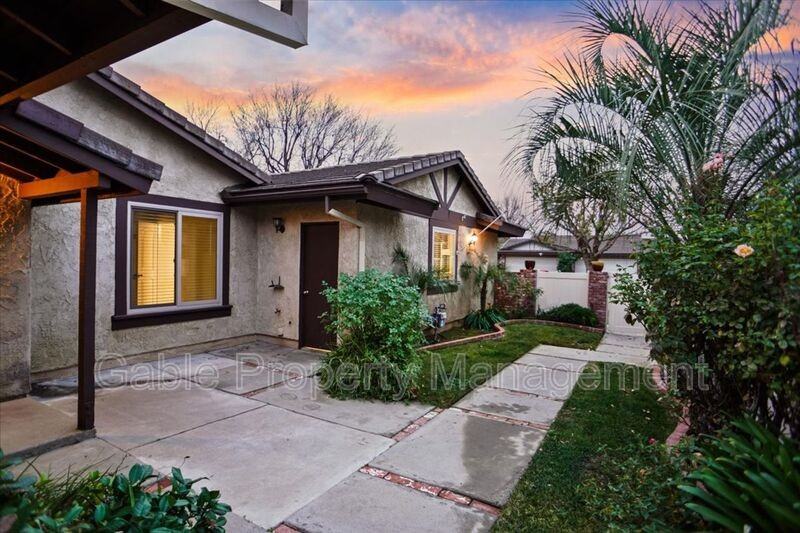 25642 Palma Alta Dr - Photo 3 of 17