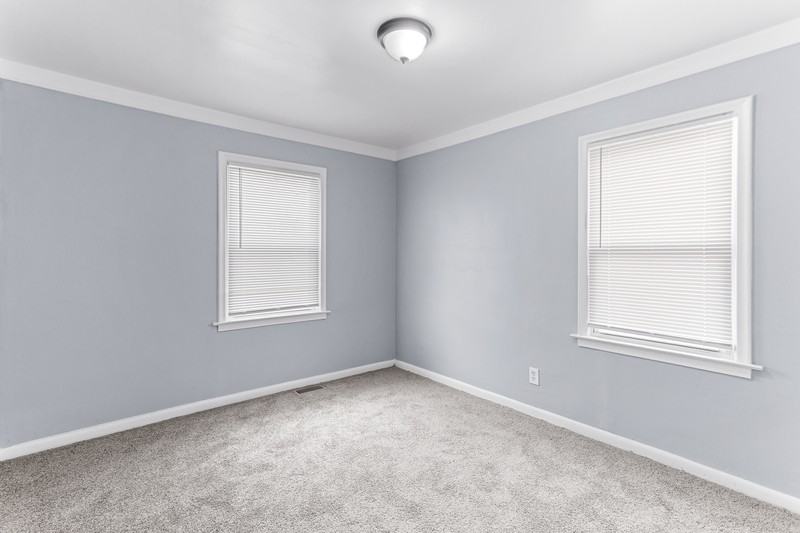 23123 Lambrecht Ave - Photo 2 of 15