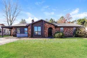 featured image of 2614 Andorra Dr
