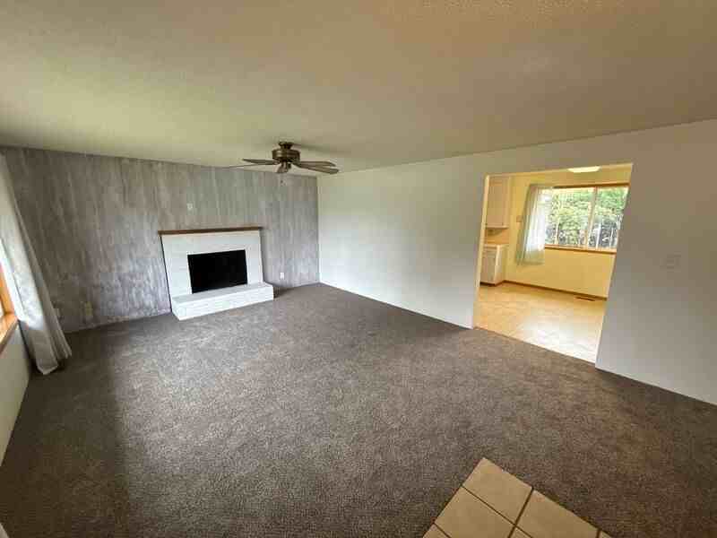 1650 Nw Highland Dr - Photo 2 of 40