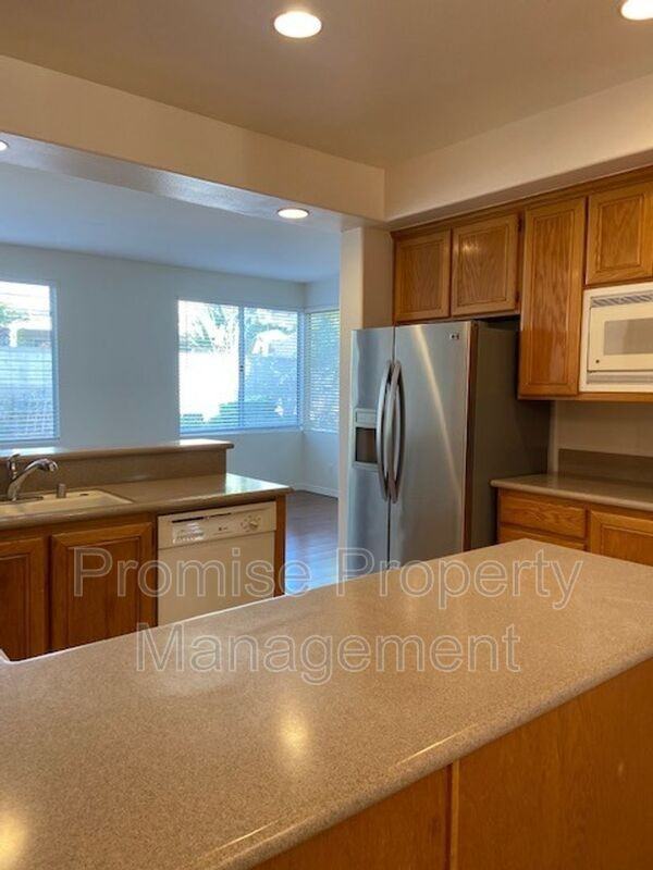 15201 Matisse Cir - Photo 3 of 26