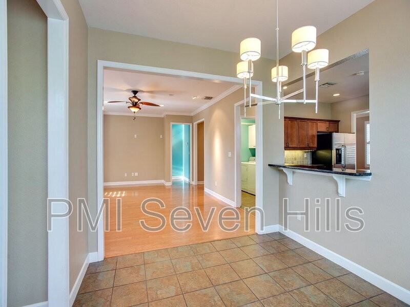 4229 Summertree Dr - Photo 6 of 18