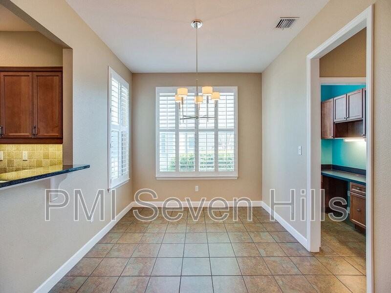 4229 Summertree Dr - Photo 7 of 18