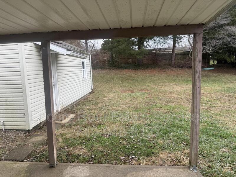 684 Saratoga Ave - Photo 5 of 14