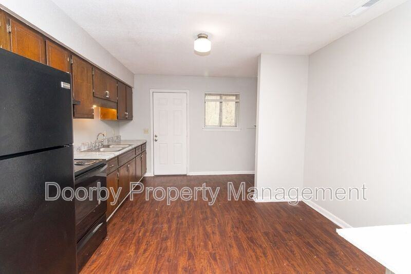 6436 Basswood Ln - Photo 4 of 13