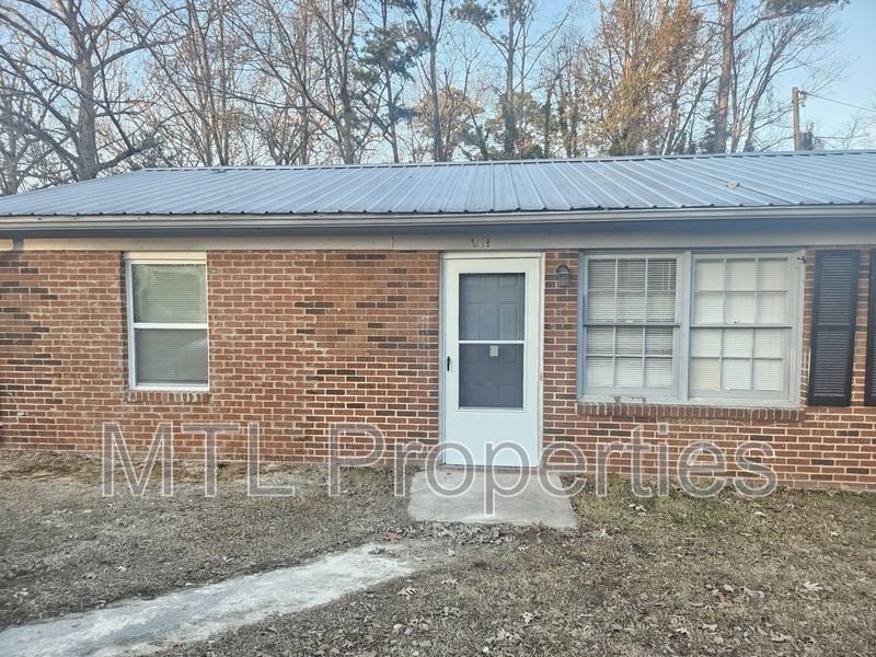 1108 Marion St - Photo 2 of 10