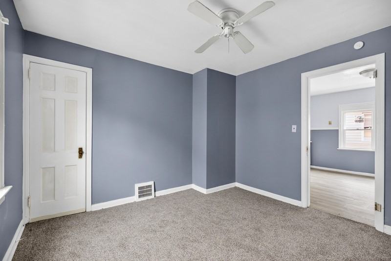 12708 Craven Ave #2 - Photo 7 of 10