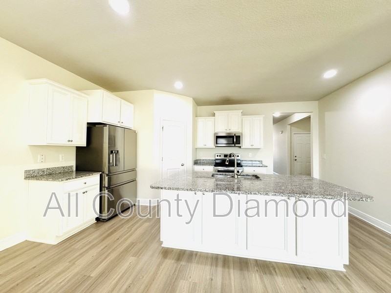 115 Moonraker Cir - Photo 5 of 30