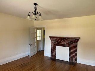 1181 North Carolina 704 - Photo 3 of 10