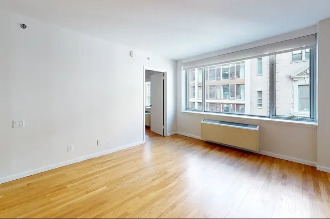 120 W 21st St - Photo 2 of 30