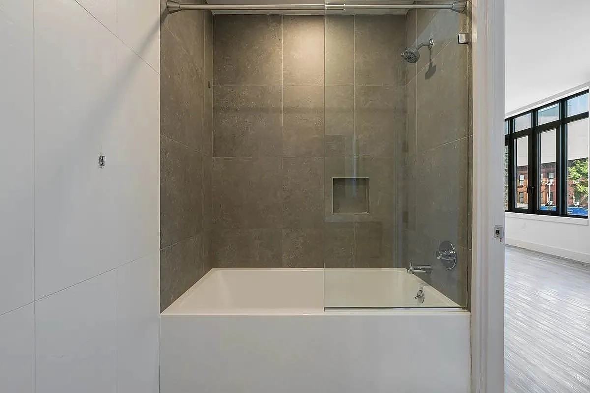 576 4th Ave #23 - Photo 6 of 7