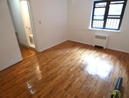featured image of 2540 31st Ave #1R