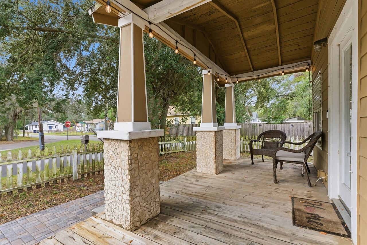 1302 E Louisiana Ave - Photo 6 of 25