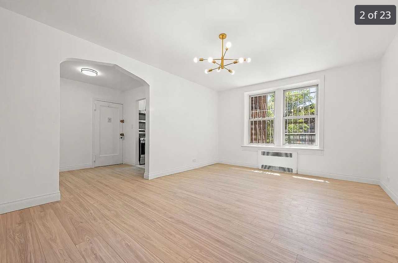 12416 84Th Rd - Photo 2 of 7