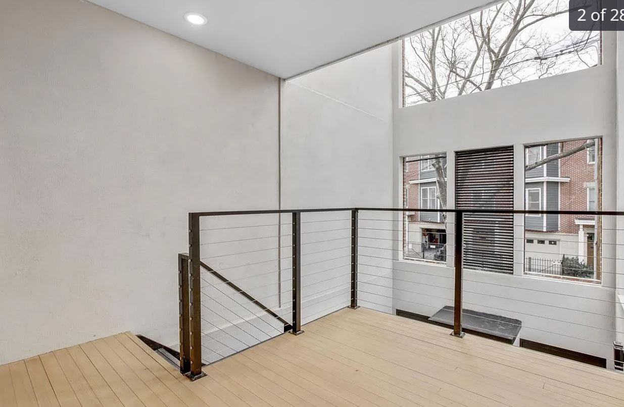 300 Halladay St - Photo 3 of 10