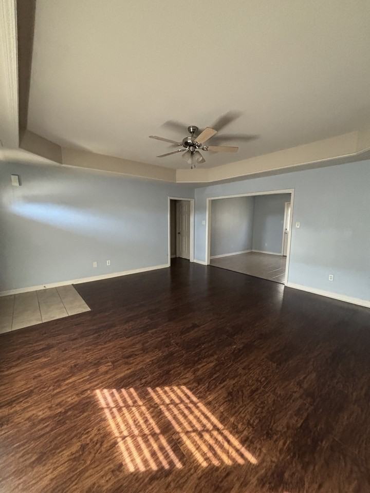 2807 Mcneill Cv - Photo 4 of 16